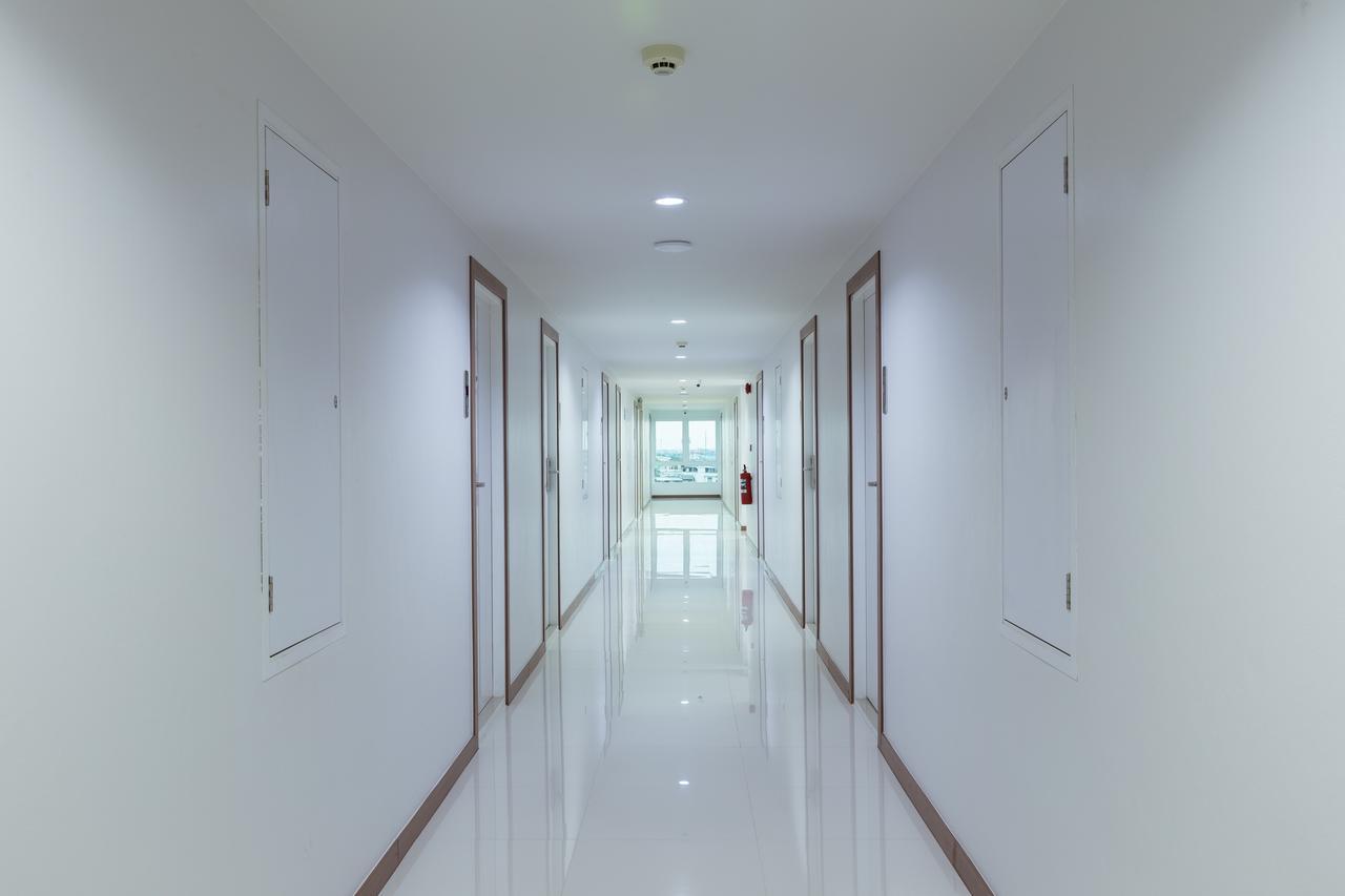 Thongchen Residence Samut Sakhon Exterior photo