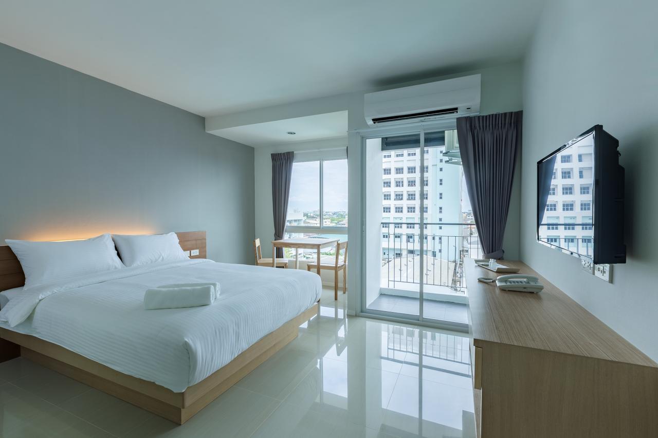 Thongchen Residence Samut Sakhon Exterior photo