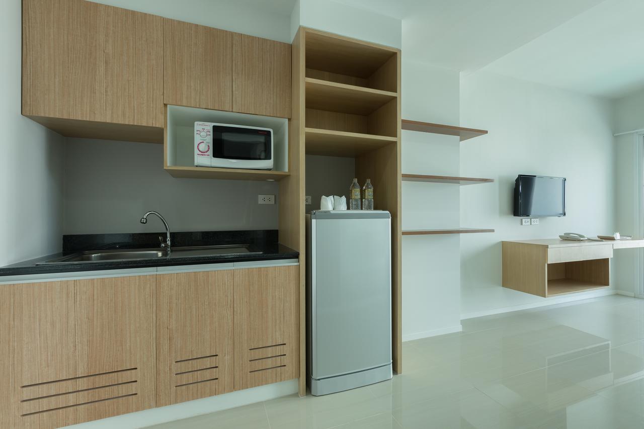 Thongchen Residence Samut Sakhon Exterior photo